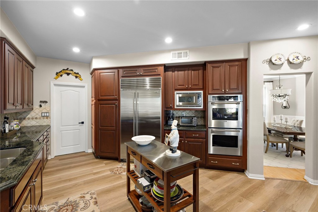 20 Edgewood