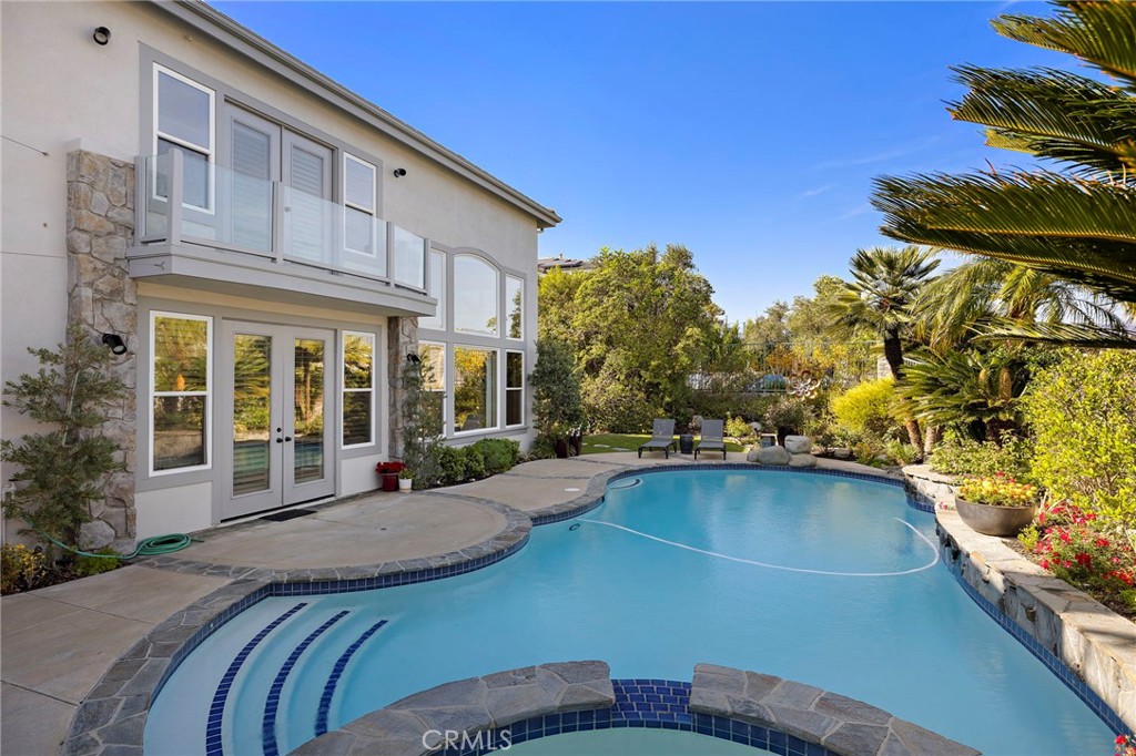 20 Edgewood