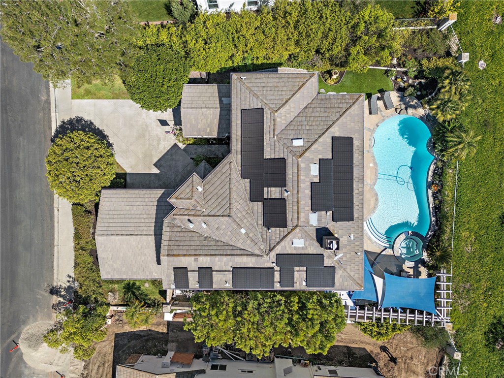20 Edgewood