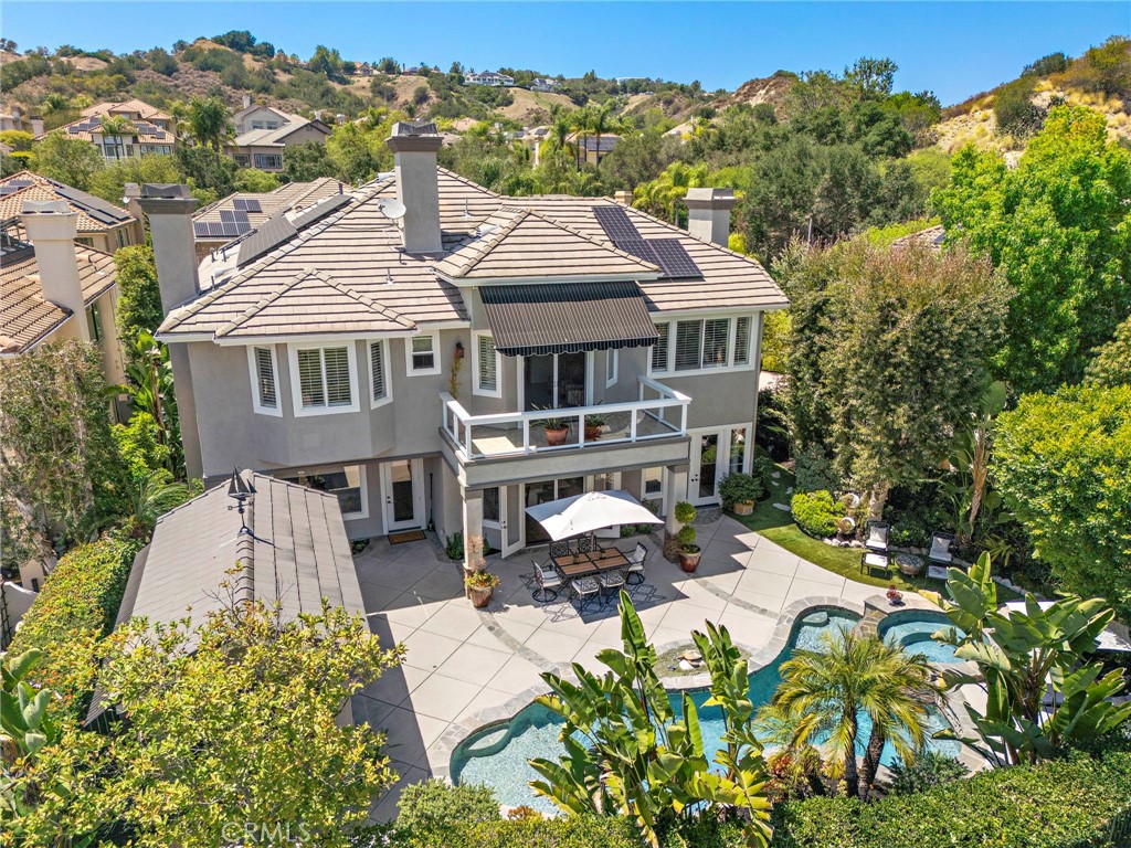 6 Lafayette
