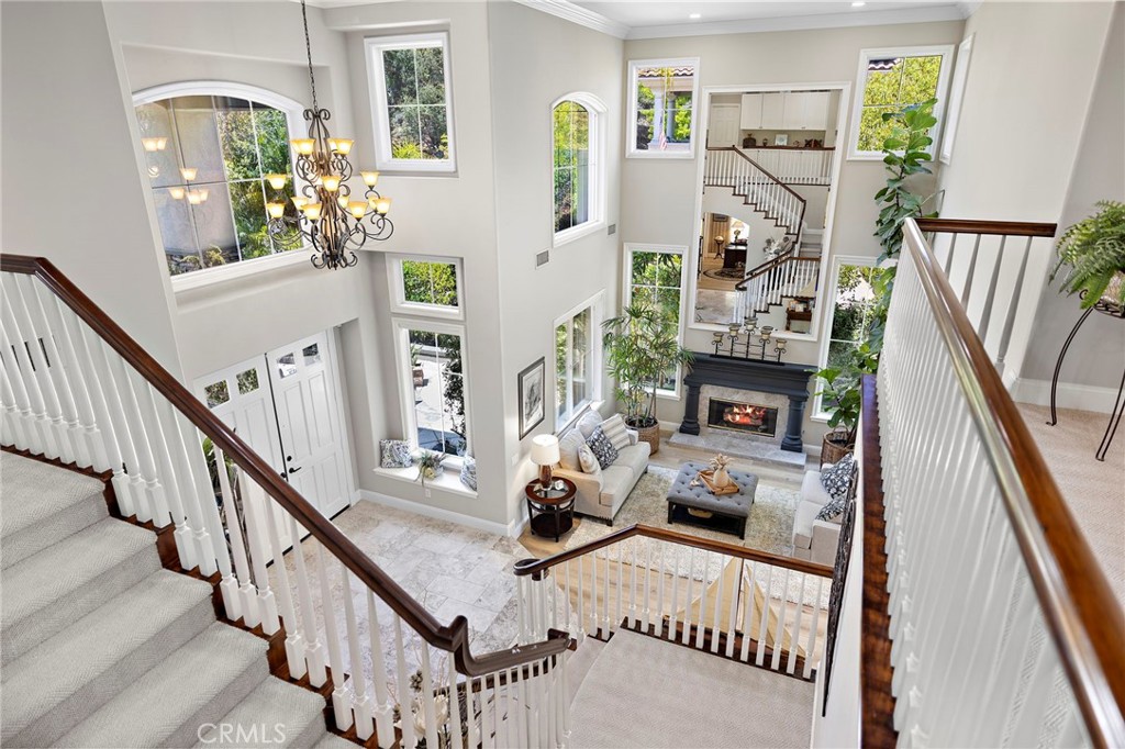 6 Lafayette
