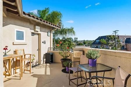 543 LAGUNA Drive