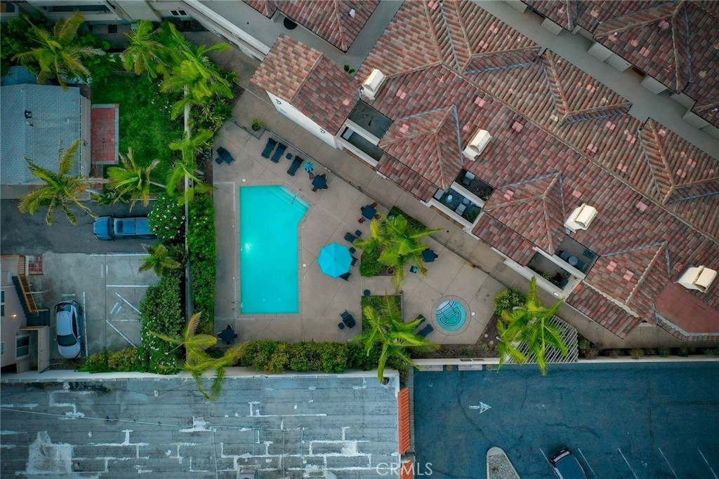 543 LAGUNA Drive