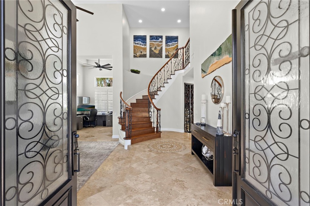 25 Golf View Drive