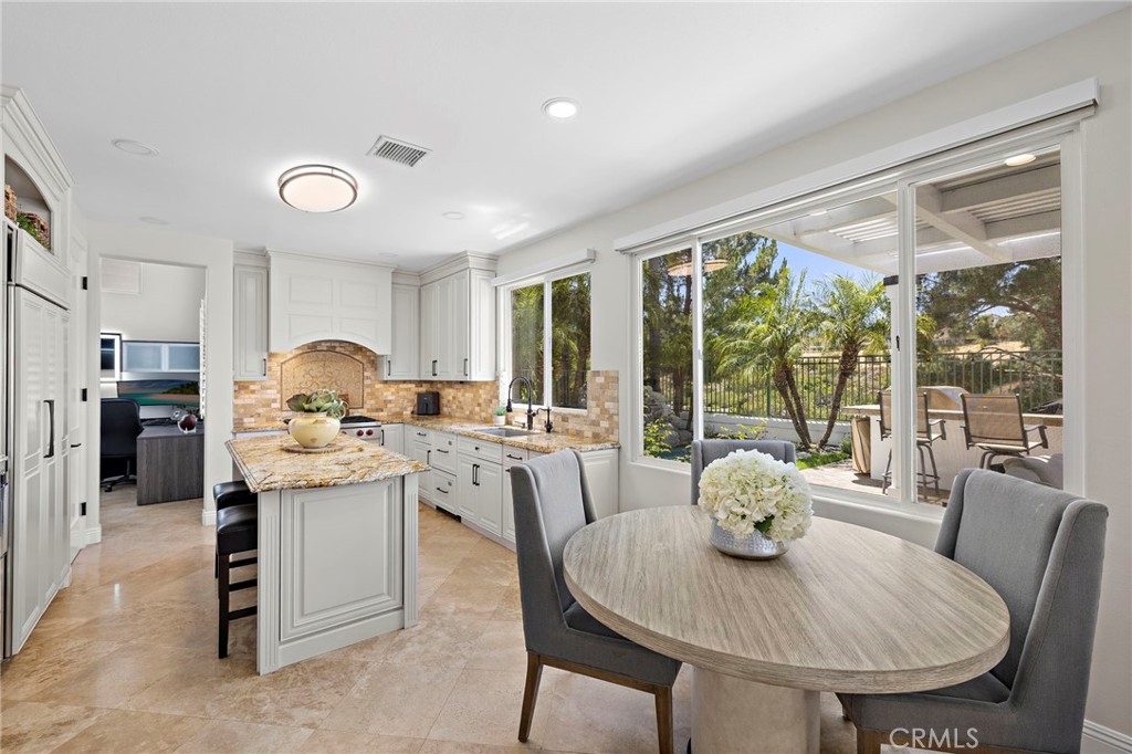 25 Golf View Drive