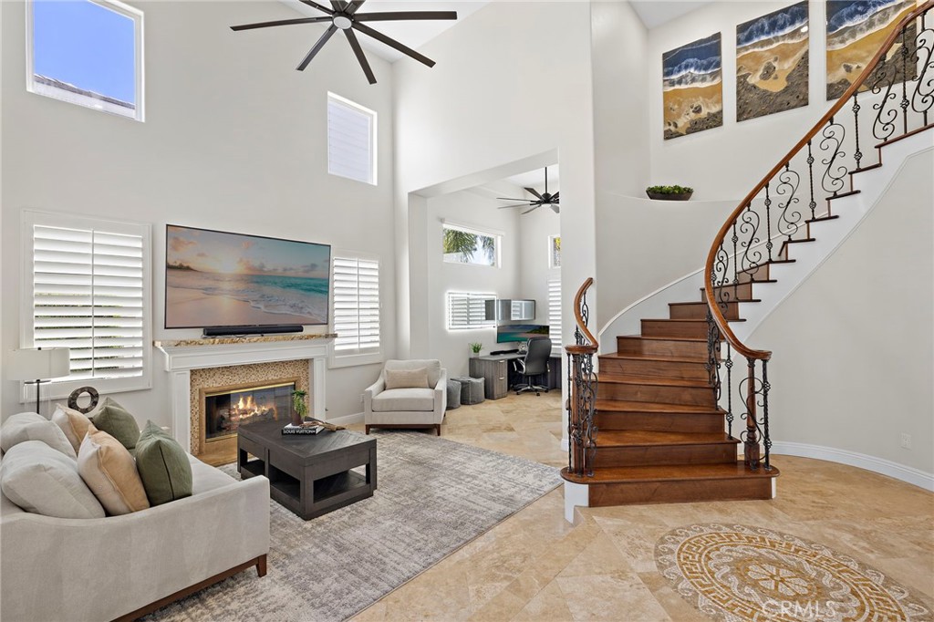 25 Golf View Drive