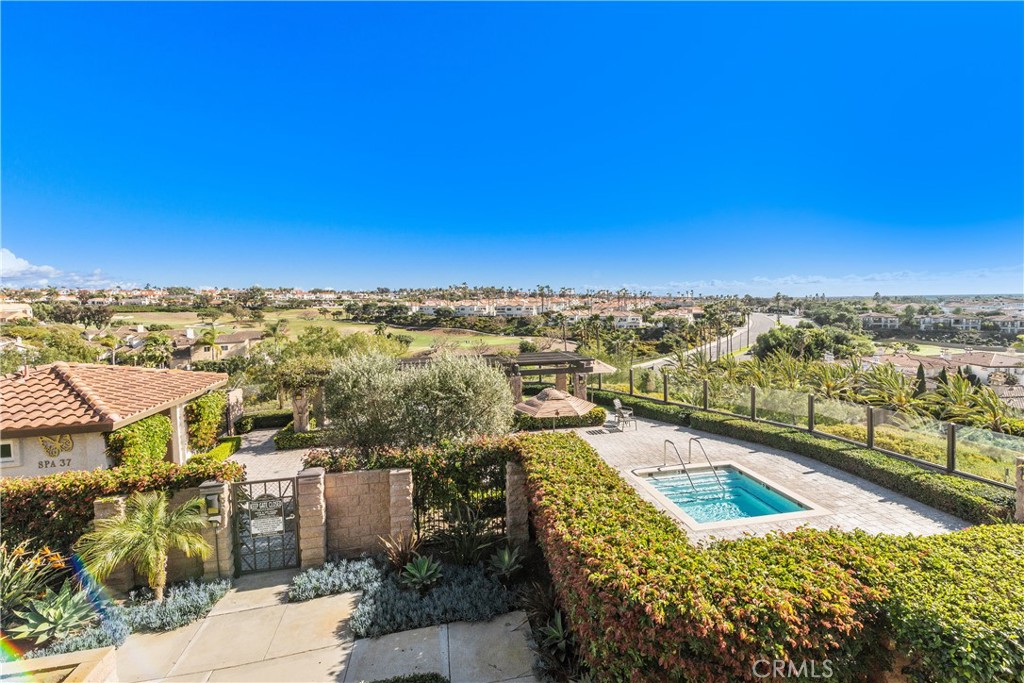 4 Corniche Drive F