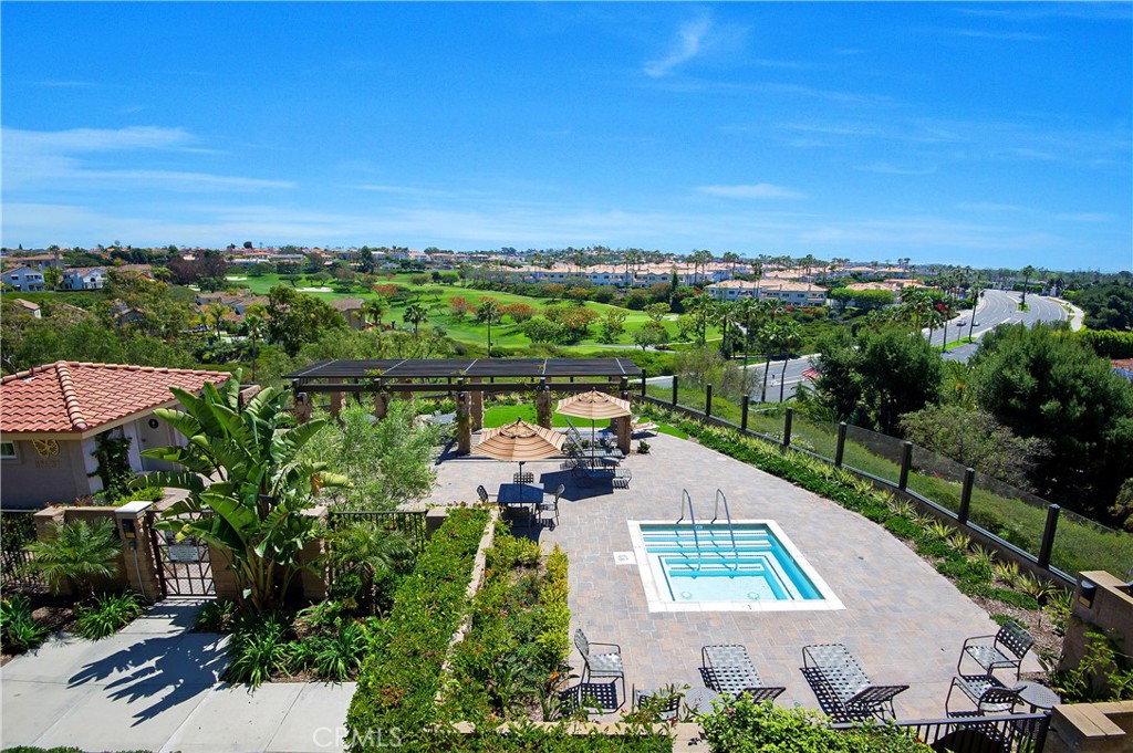 4 Corniche Drive F
