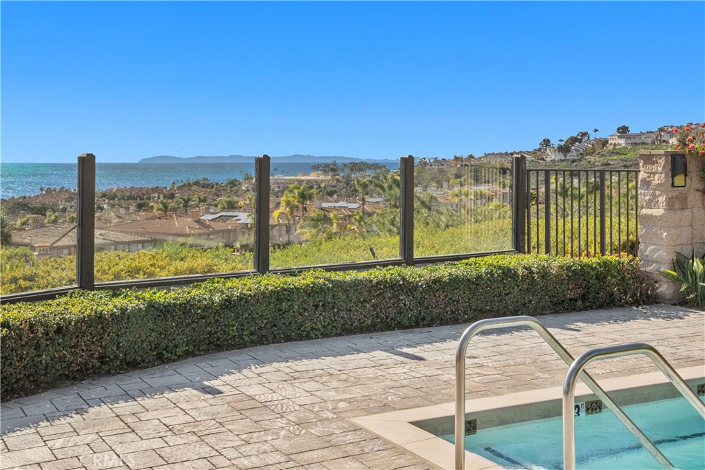 4 Corniche Drive F