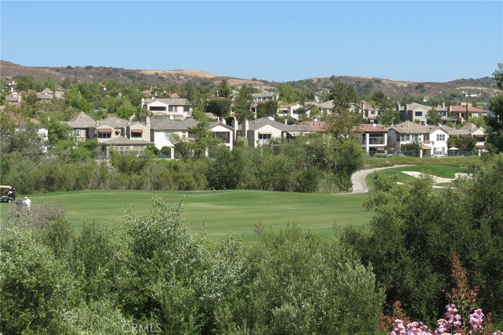 46 Downfield Way