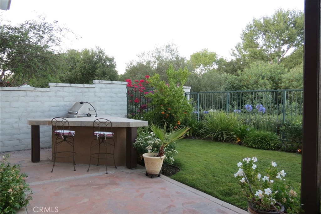 46 Downfield Way