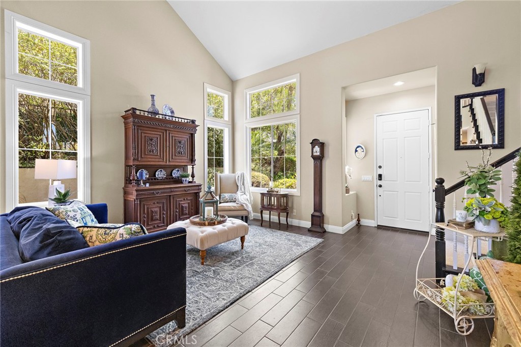 2 Pepper Court
