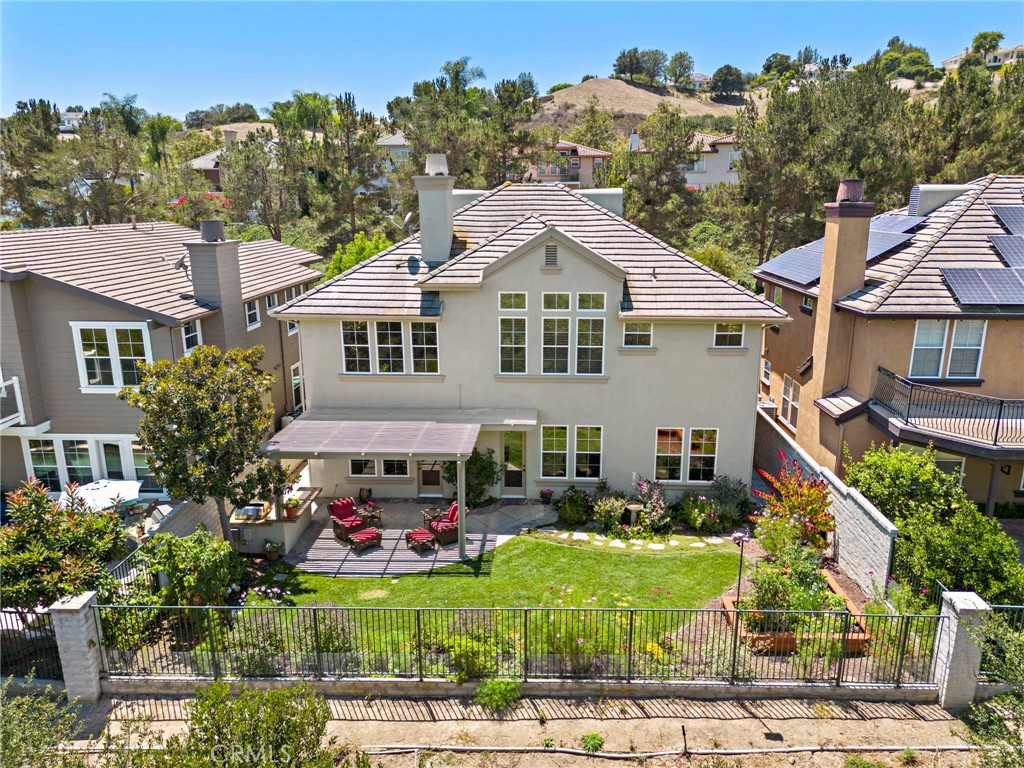 48 Downfield Way