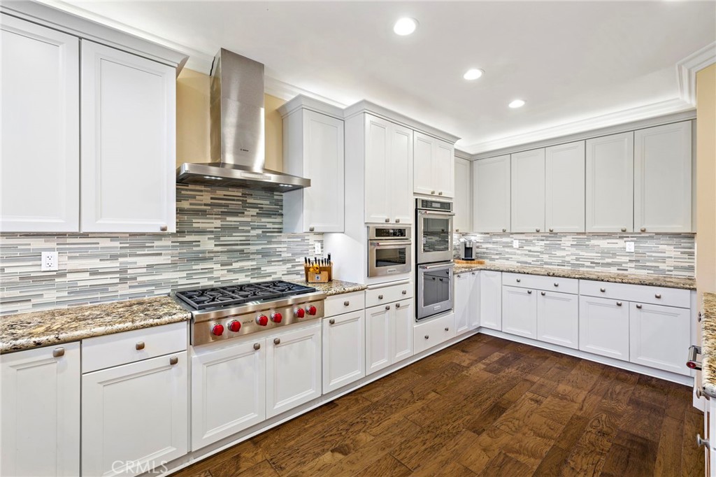 48 Downfield Way