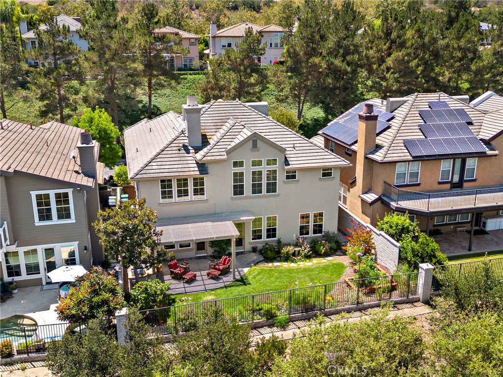 48 Downfield Way