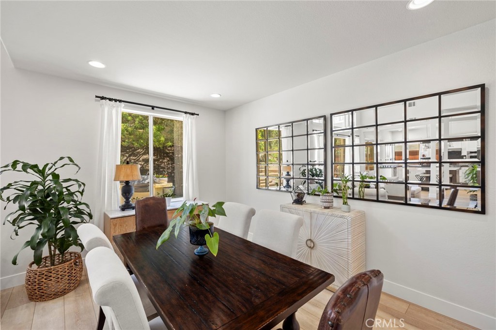 14 Coastal Oak