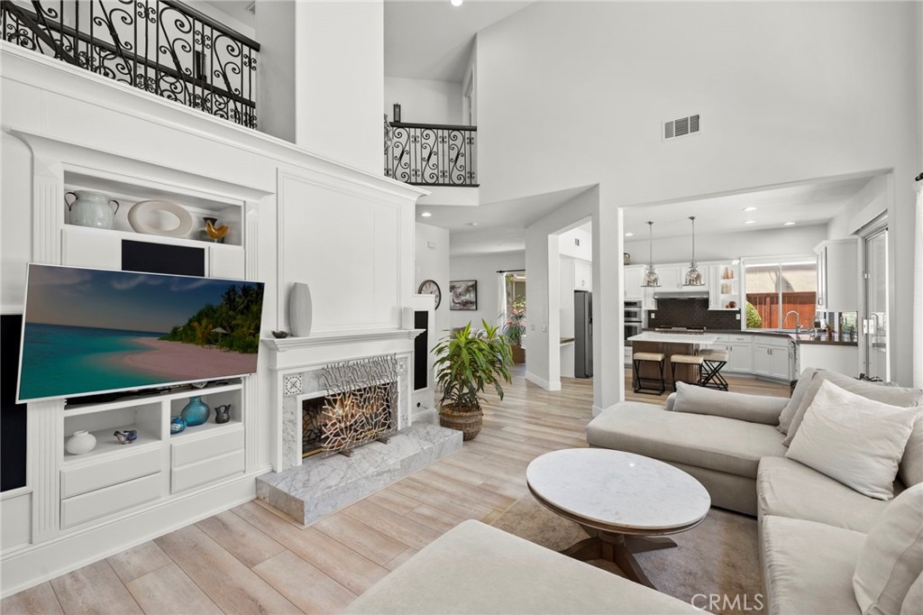 14 Coastal Oak