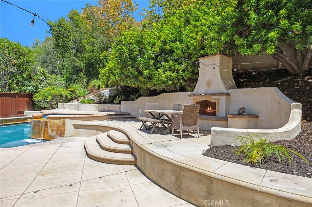 14 Coastal Oak