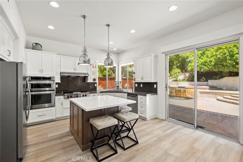 14 Coastal Oak