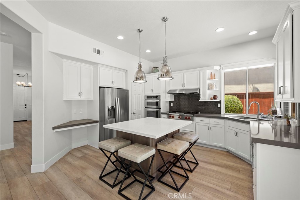 14 Coastal Oak