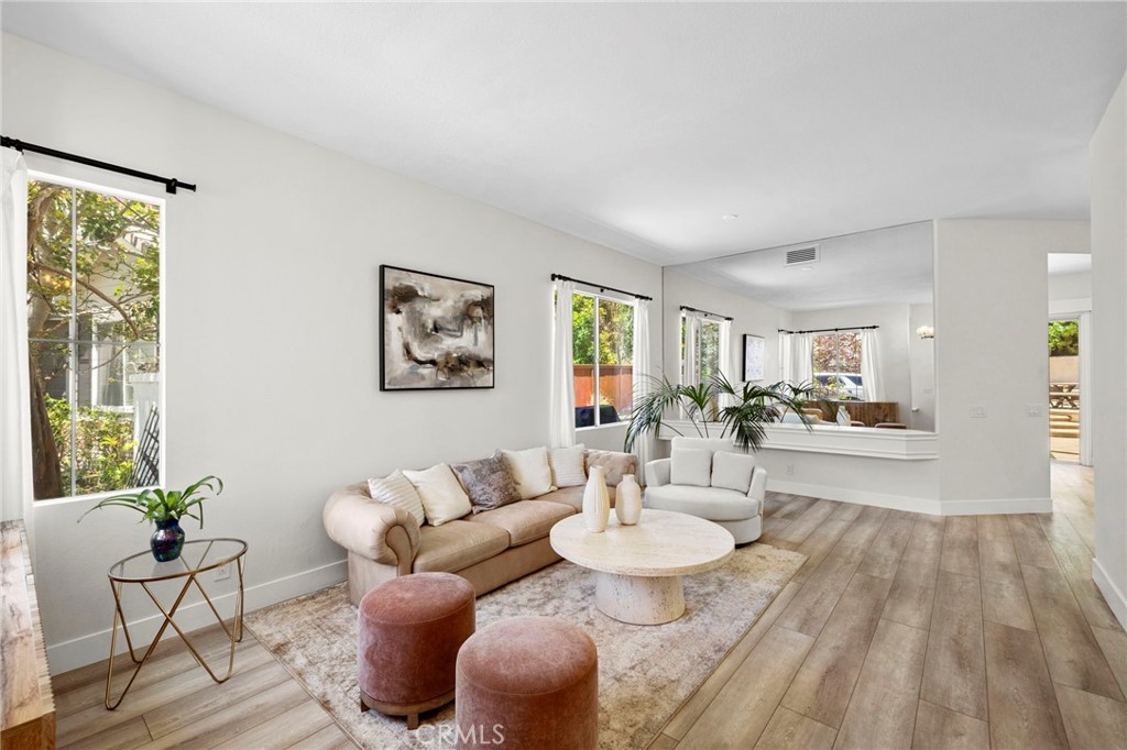 14 Coastal Oak