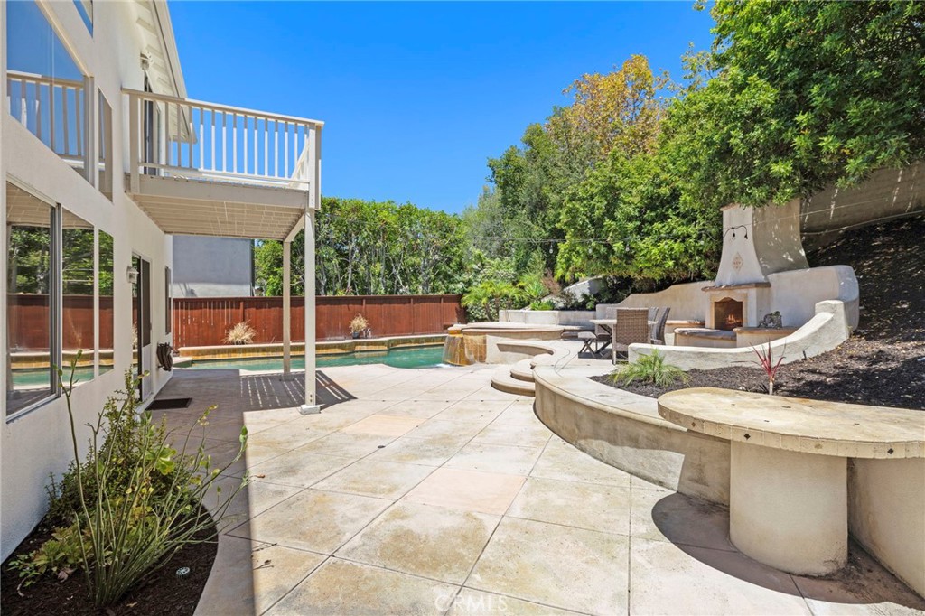 14 Coastal Oak