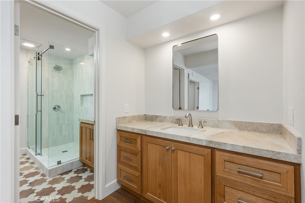 24512 Alta Vista Dr B