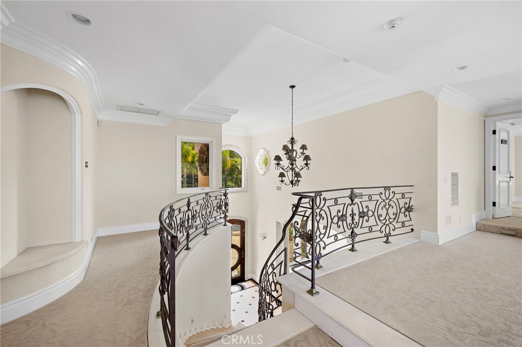 55 Montecito