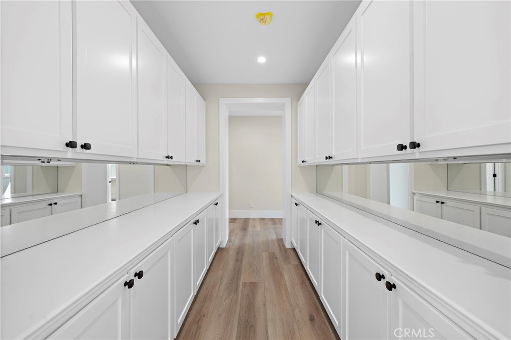 22661 Sweetmeadow