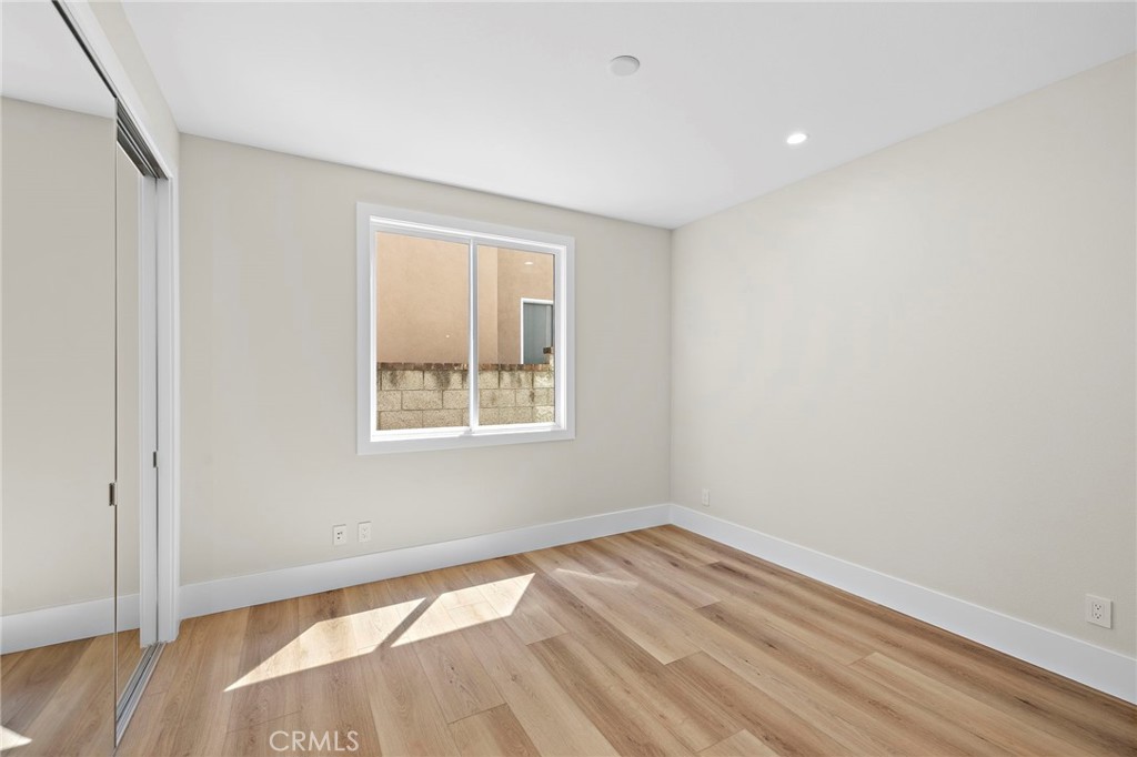 22661 Sweetmeadow