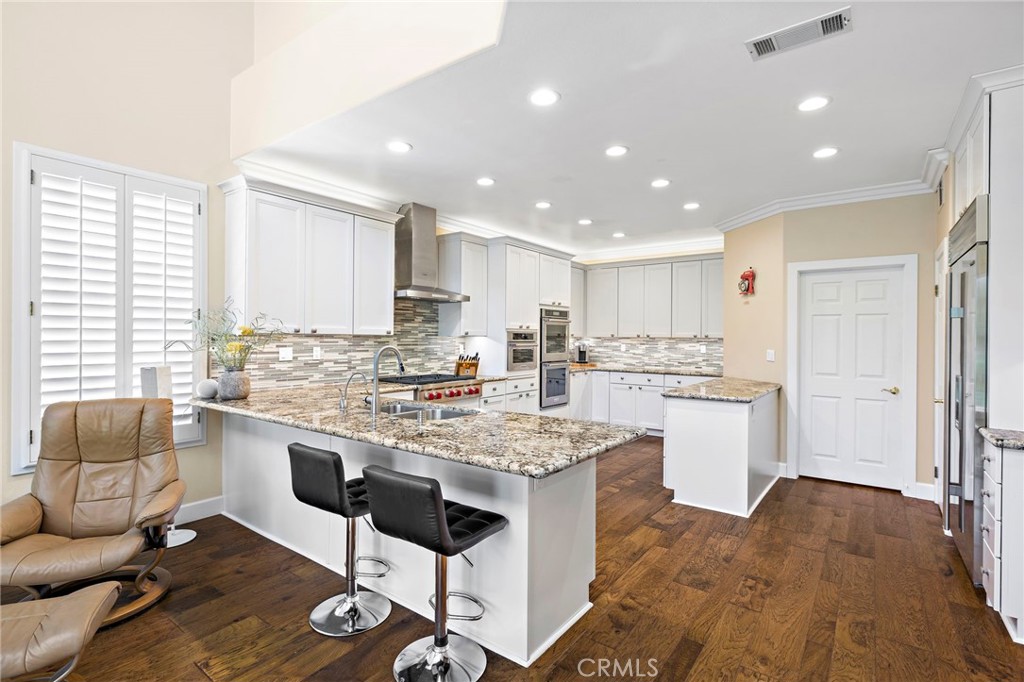 48 Downfield Way