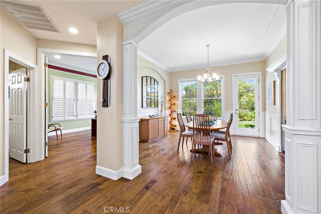 48 Downfield Way