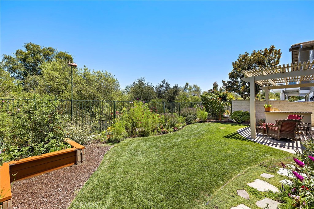 48 Downfield Way