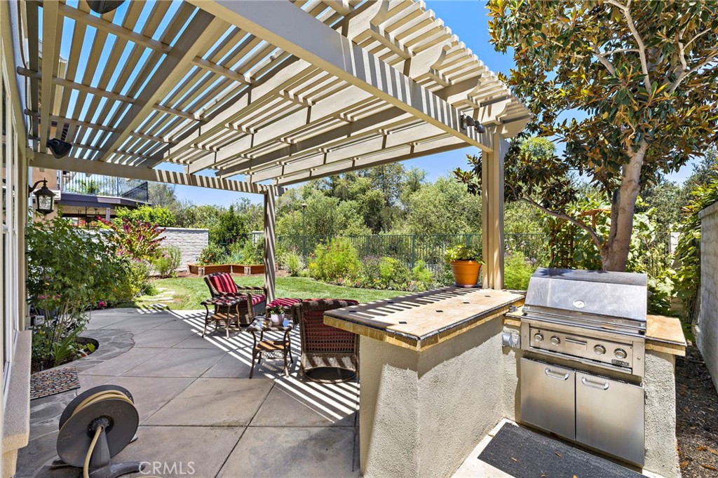 48 Downfield Way