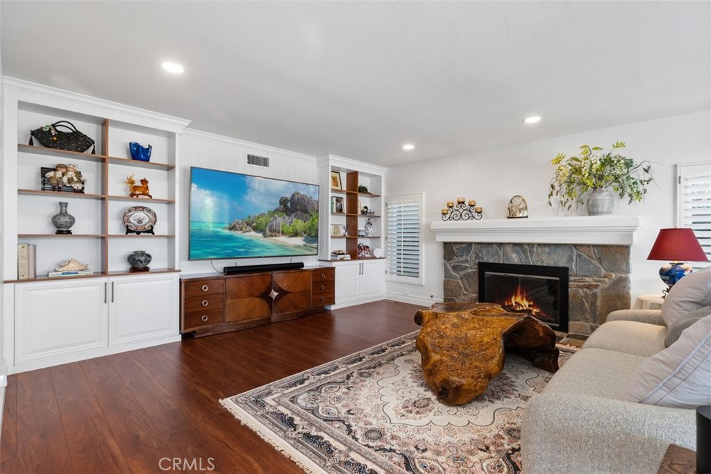 22385 Pineglen