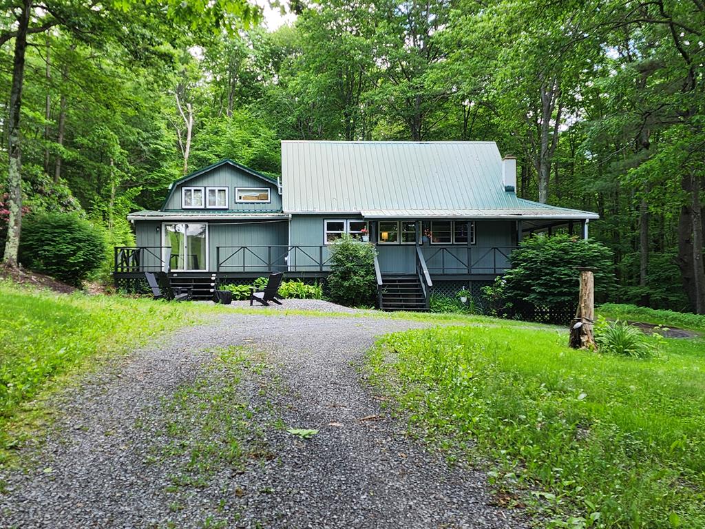176 Ford Hill Rd