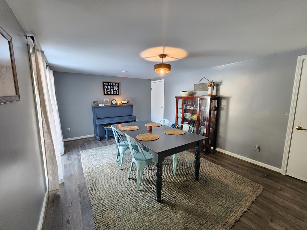 176 Ford Hill Rd