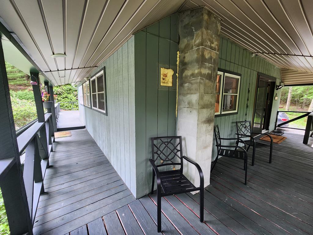 176 Ford Hill Rd