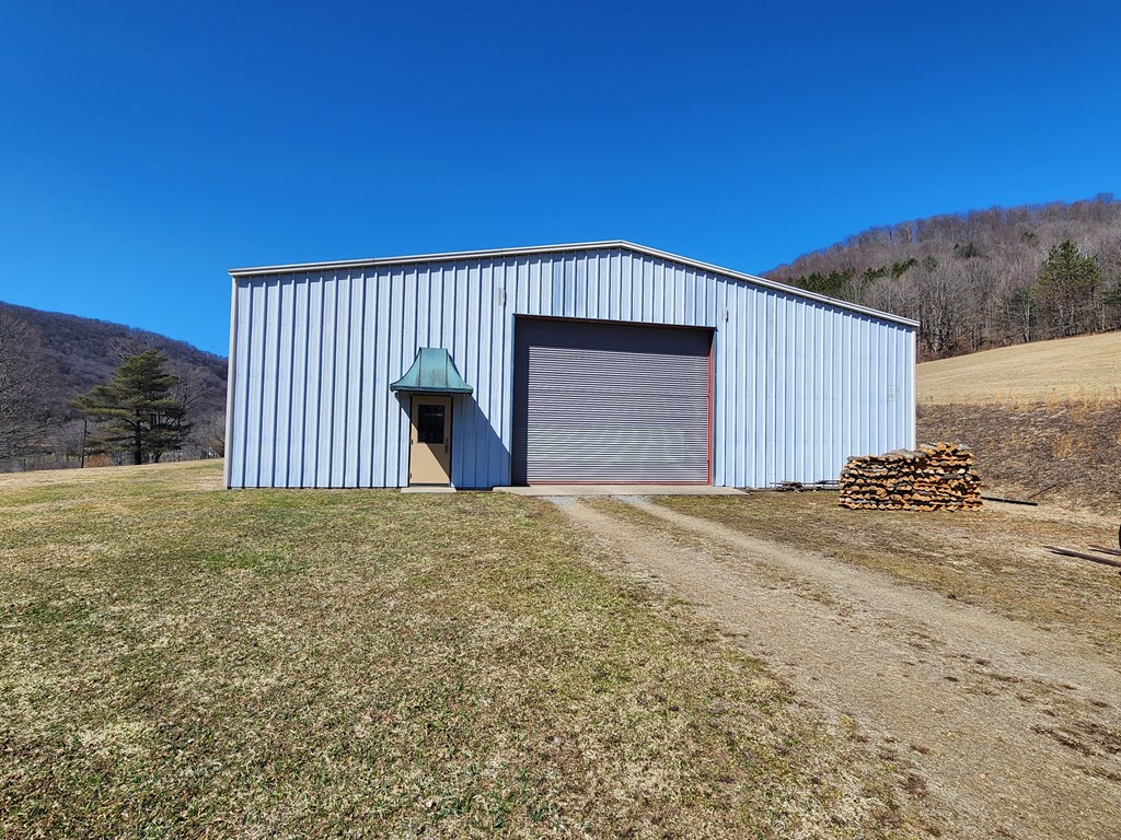 1656 Rt 44 North