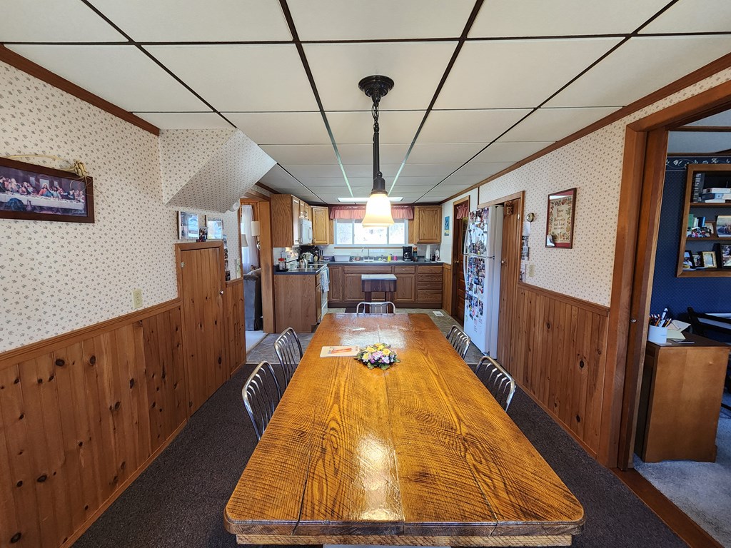 1656 Rt 44 North