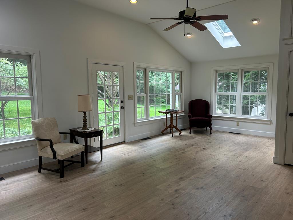 214 Ross Glen Road