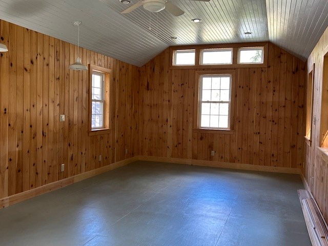 214 Ross Glen Road