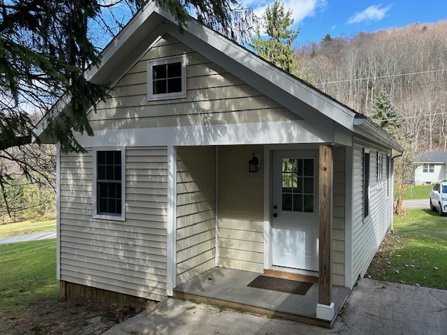 214 Ross Glen Road