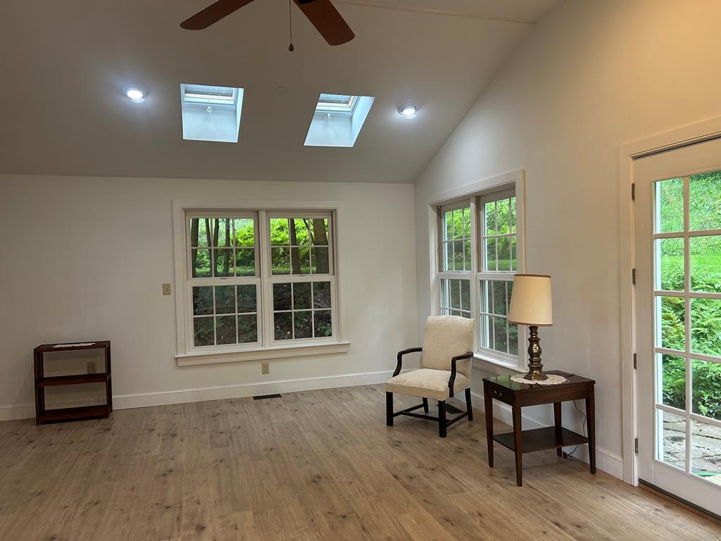 214 Ross Glen Road