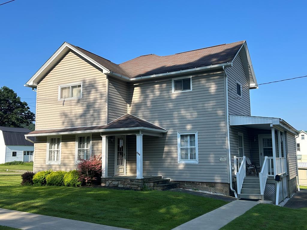 408 South East Street
