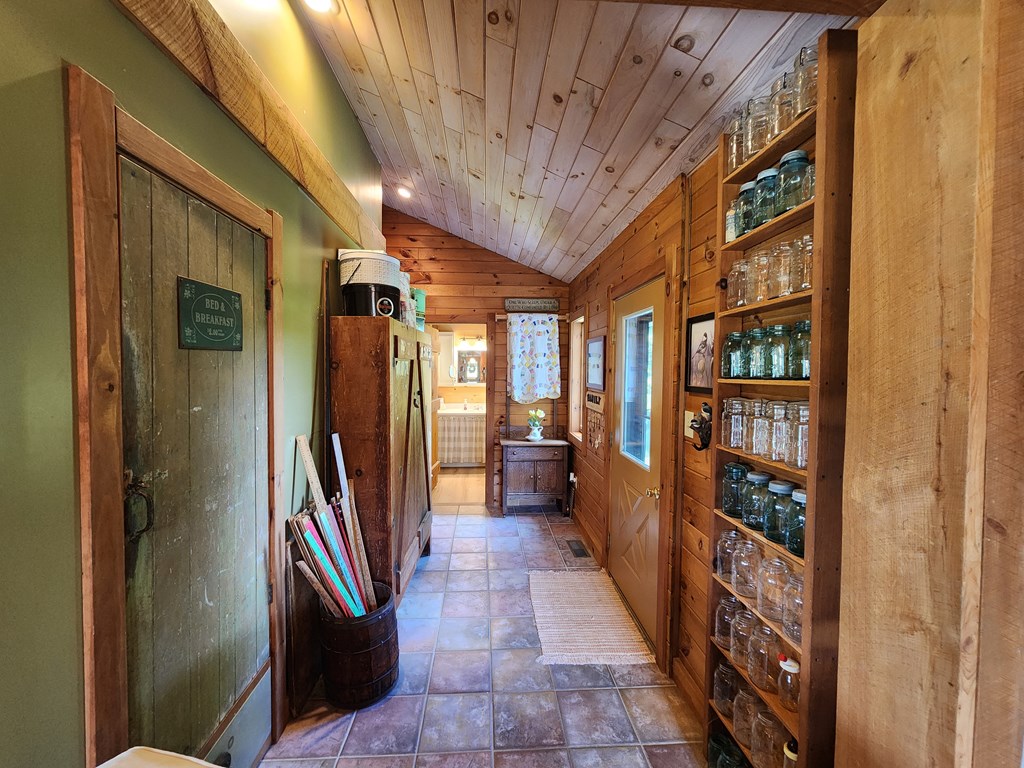 350 Brown Rd