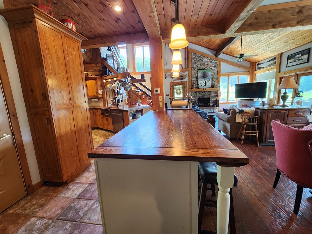 350 Brown Rd