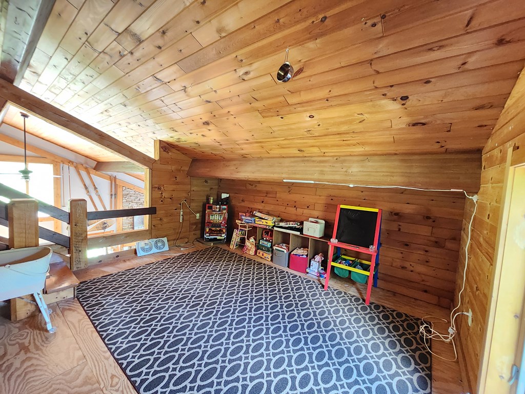 350 Brown Rd