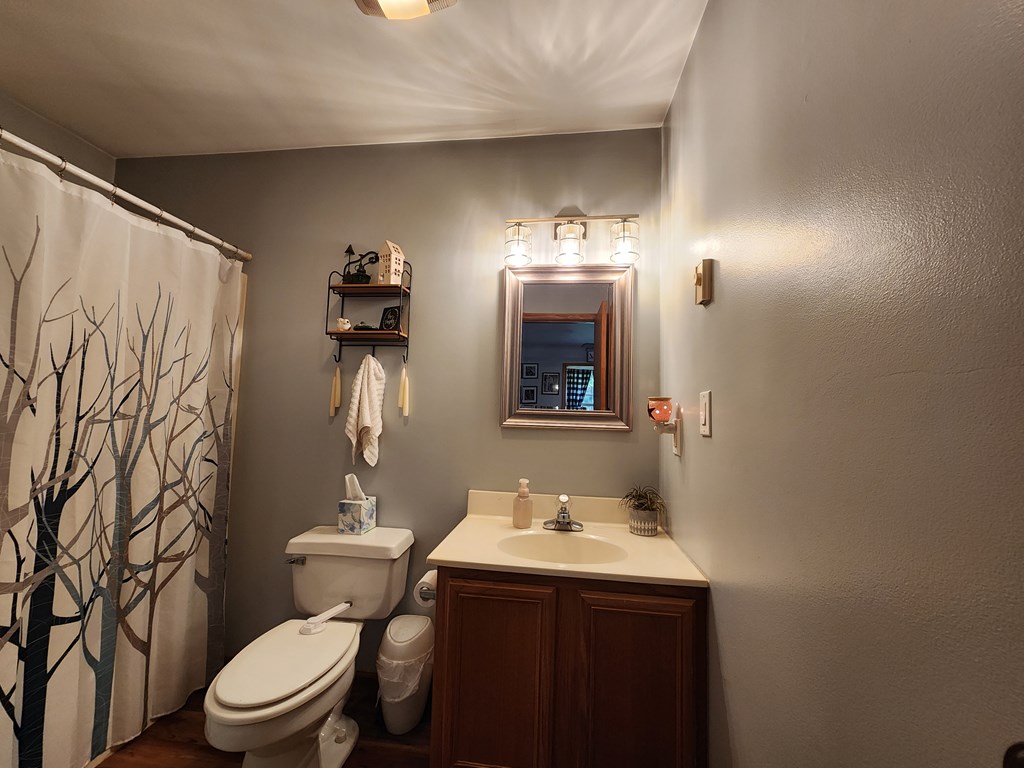 44 Mystery Mountain Lane