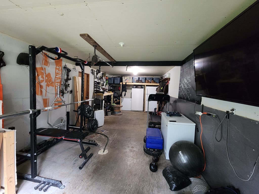 44 Mystery Mountain Lane